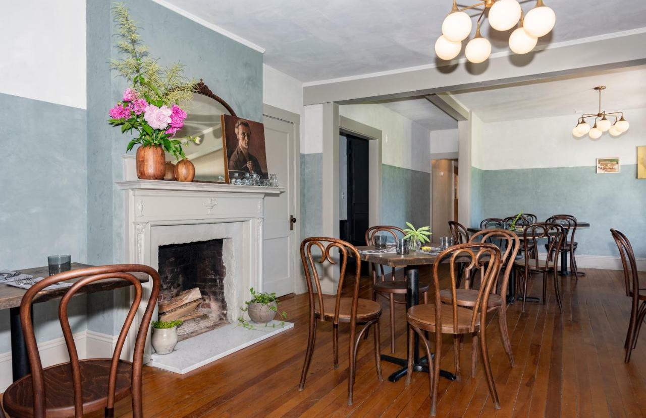 The Brooklin Inn Luaran gambar